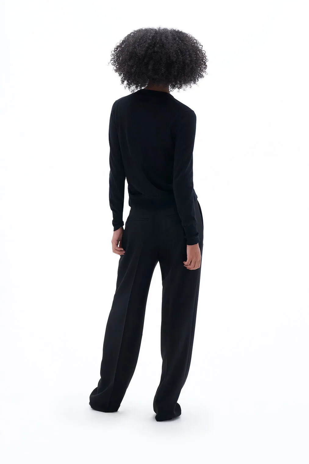 Merino short cardigan in black
